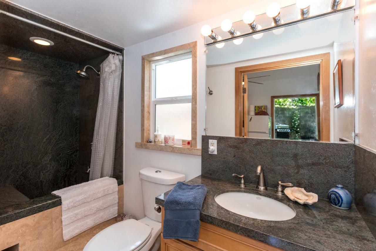Villa Mango Retreat à Kailua-Kona Extérieur photo